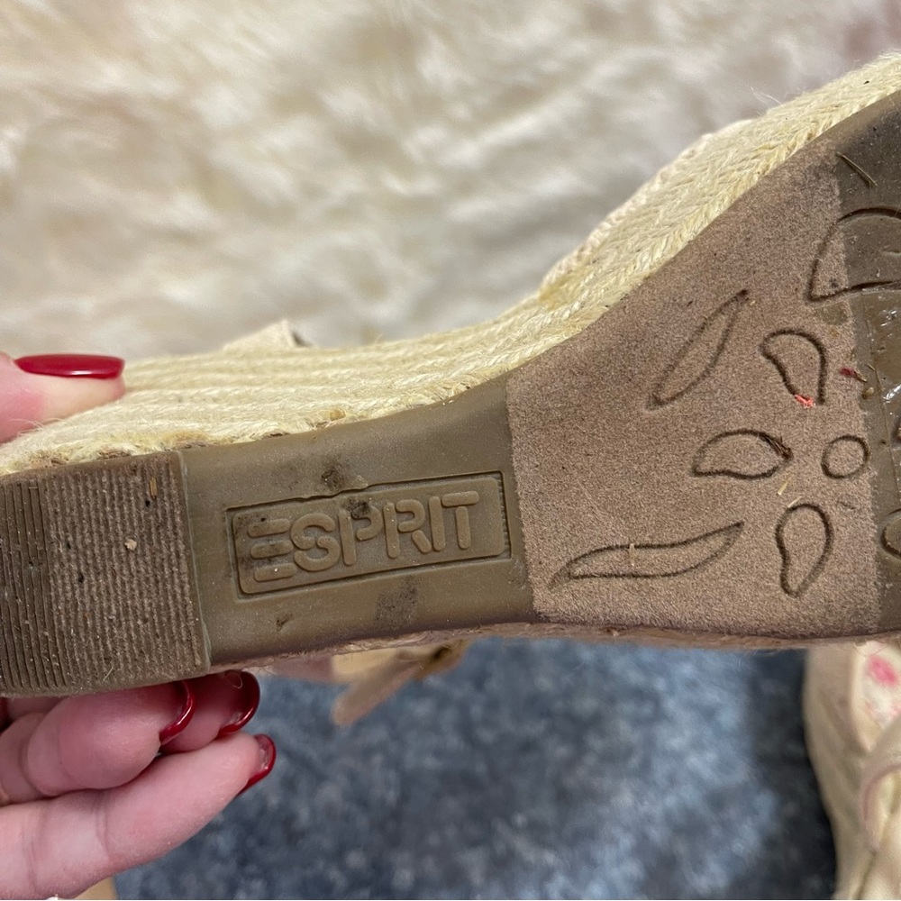 Espirit Anna Wedges, Size 8 - Picture 6 of 6